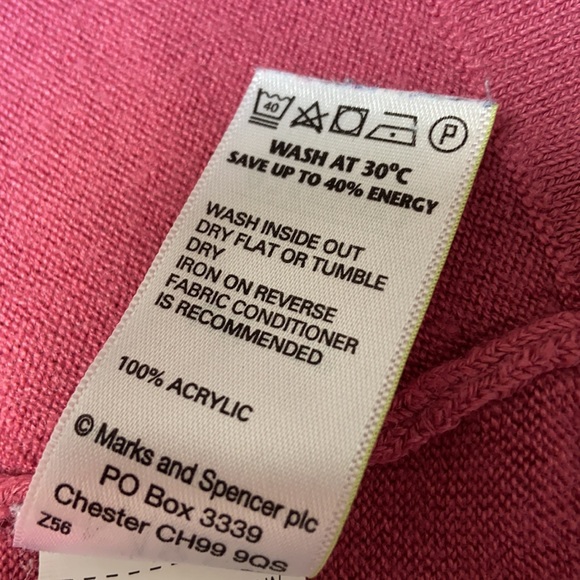 EUC M&S Classic Crew Neck Botton Front Cardigan - Picture 5 of 5